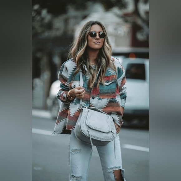 New Chic Western Distressed Flannel Jacket Coat Shacket Button Top Blue Red - Picture 10 of 12